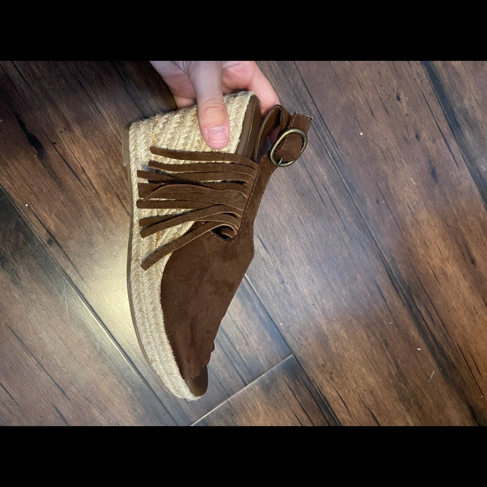 american eagle chunky heels
